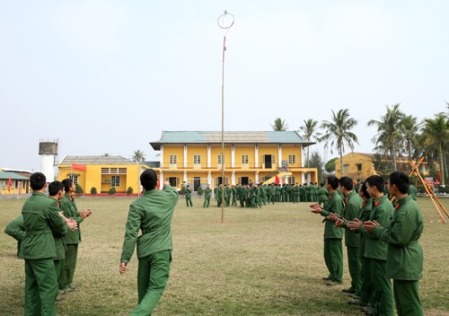 Bo doi Viet Nam choi gi ngay Tet?-Hinh-12